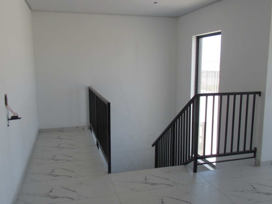 4 Bedroom Property for Sale in Sandown Western Cape